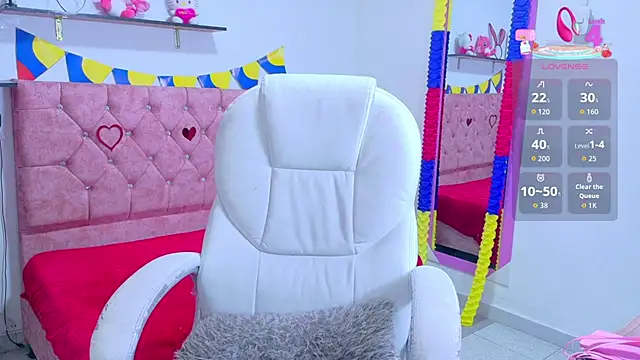 VelinaHoney online show from June 28, 2026, 3:51 pm