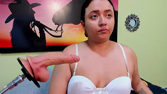 Snapshot of Cassle_ibarra_x chatting on May 3, 2026, 8:12 pm Cassle ibarra x online show from May 3, 2026, 8:12 pm