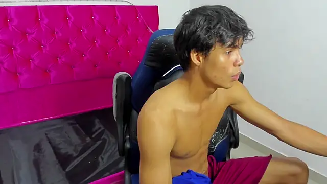 skinny sam online show from May 19, 2026, 1:10 am