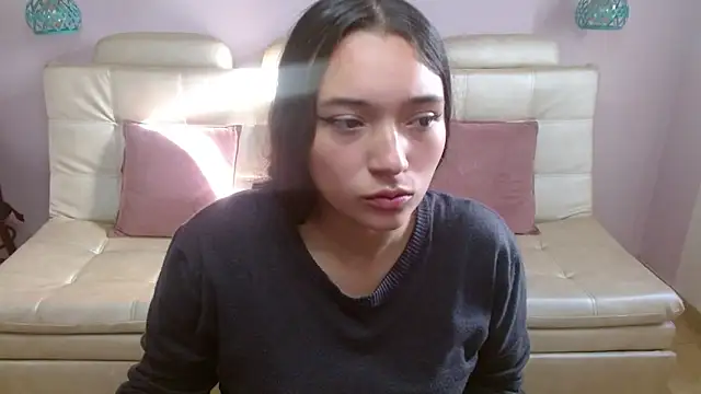 Snapshot of Marianne_Cam chatting on May 7, 2026, 12:30 pm Marianne Cam online show from May 7, 2026, 12:30 pm
