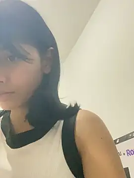 xoxo anny online show from May 27, 2026, 7:43 pm