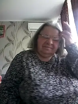 Snapshot of MartaMia68 chatting on May 22, 2026, 5:27 am MartaMia68 online show from May 22, 2026, 5:27 am