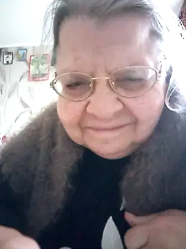 Snapshot of MartaMia68 chatting on April 28, 2026, 2:43 pm MartaMia68 online show from April 28, 2026, 2:43 pm