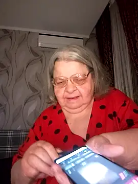 Snapshot of MartaMia68 chatting on May 24, 2026, 7:03 pm MartaMia68 online show from May 24, 2026, 7:03 pm
