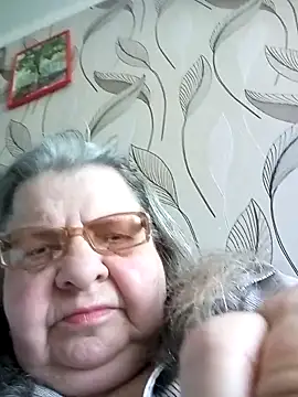 Snapshot of MartaMia68 chatting on May 7, 2026, 9:56 am MartaMia68 online show from May 7, 2026, 9:56 am