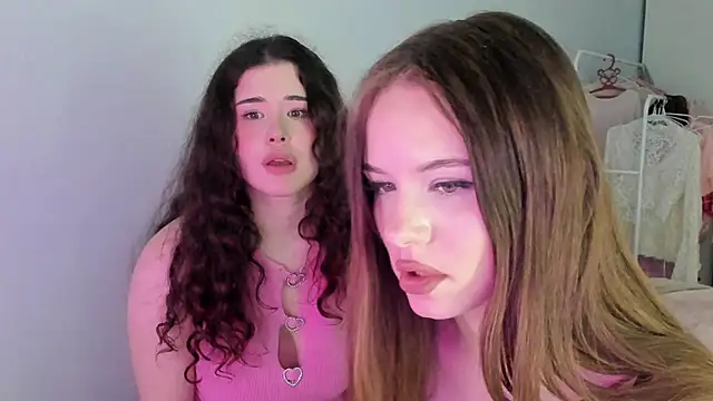 ChloeBlisss online show from May 16, 2026, 10:36 am