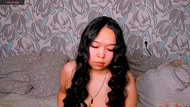 Snapshot of Zlata_lee chatting on June 3, 2026, 3:51 am Zlata lee online show from June 3, 2026, 3:51 am