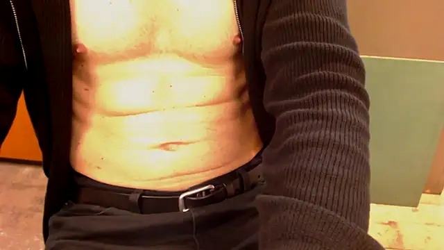 Blackandblue2000 online show from April 13, 2026, 6:50 am