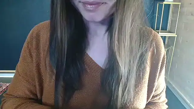 Snapshot of NicoleLove_ chatting on May 22, 2026, 7:06 am NicoleLove online show from May 22, 2026, 7:06 am
