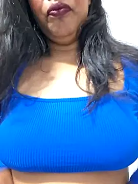 Snapshot of Magical_Ziyaah chatting on April 22, 2026, 6:53 am Magical Ziyaah online show from April 22, 2026, 6:53 am
