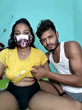 Snapshot of Hot-Couple4 chatting on May 21, 2026, 6:16 pm Hot-Couple4 online show from May 21, 2026, 6:16 pm