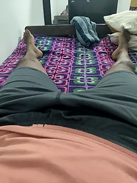 ruvdas07 online show from April 12, 2026, 3:48 pm