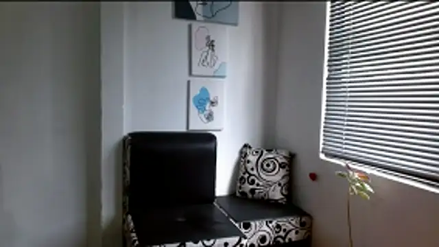 alisonnturbay online show from May 22, 2026, 12:36 pm