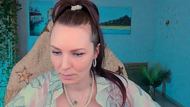 LanaRadiance online show from April 27, 2026, 2:37 pm