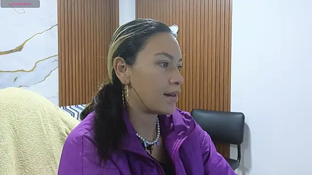 alonddra tay online show from June 17, 2026, 12:15 pm