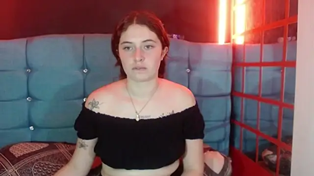 Snapshot of Cherry_Boom18 chatting on May 6, 2026, 7:07 pm Cherry Boom18 online show from May 6, 2026, 7:07 pm