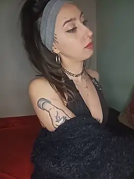 Snapshot of MsBlackwell96 chatting on July 1, 2026, 12:27 pm MsBlackwell96 online show from July 1, 2026, 12:27 pm