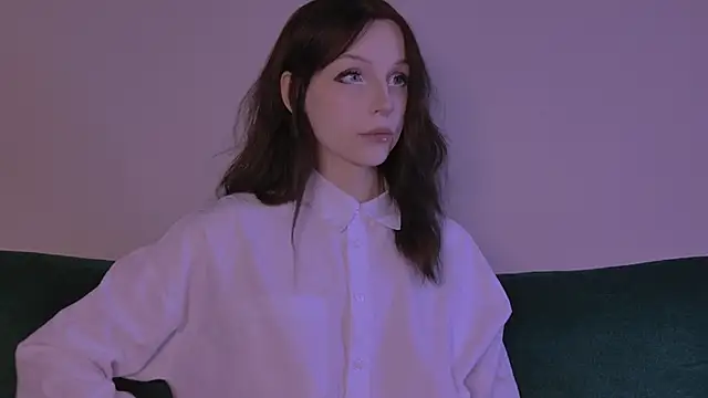 Snapshot of claire_bennett_ chatting on April 15, 2026, 1:22 am claire bennett online show from April 15, 2026, 1:22 am