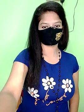 Snapshot of black-woman chatting on June 22, 2026, 5:21 pm black-woman online show from June 22, 2026, 5:21 pm