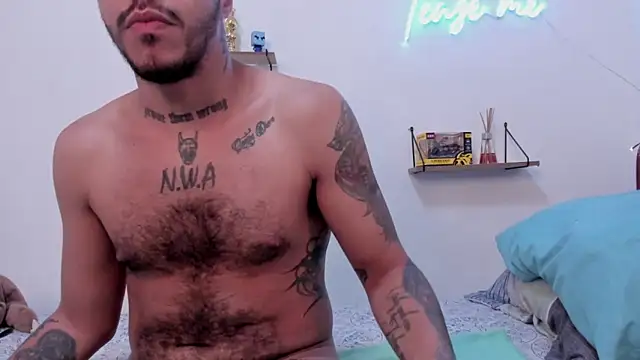 PipeAfterNight online show from April 15, 2026, 4:51 am