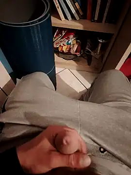 BarringHandling online show from April 18, 2026, 8:09 pm