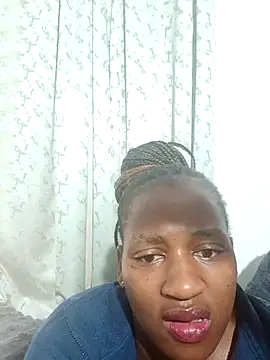 DimpleQueen 01 online show from May 4, 2026, 8:06 am