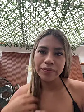 Snapshot of Kimmiebellarie chatting on June 4, 2026, 2:11 pm Kimmiebellarie online show from June 4, 2026, 2:11 pm