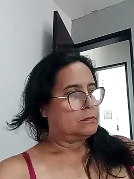 PienCanela online show from May 4, 2026, 3:04 pm