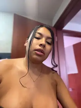 Snapshot of Iam-sophia27 chatting on June 26, 2026, 5:08 pm Iam-sophia27 online show from June 26, 2026, 5:08 pm