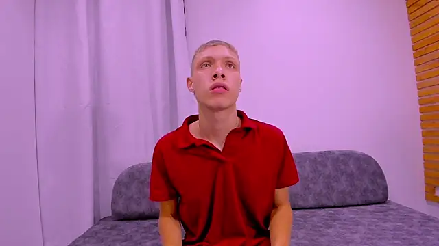 Snapshot of greiberland chatting on April 14, 2026, 10:15 pm greiberland online show from April 14, 2026, 10:15 pm