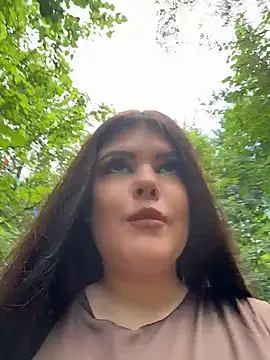 AmeliaBronze online show from July 14, 2026, 2:49 am