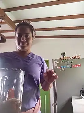 Pricila45 online show from April 15, 2026, 4:22 pm