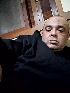 Linfyre online show from April 22, 2026, 10:38 pm