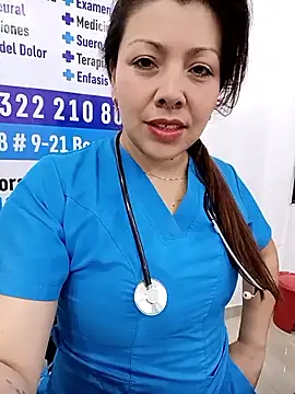 Snapshot of SARA_21- chatting on May 18, 2026, 1:05 pm SARA 21- online show from May 18, 2026, 1:05 pm