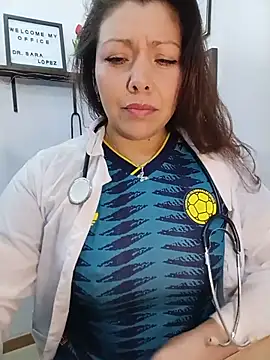 Snapshot of SARA_21- chatting on July 3, 2026, 1:50 pm SARA 21- online show from July 3, 2026, 1:50 pm