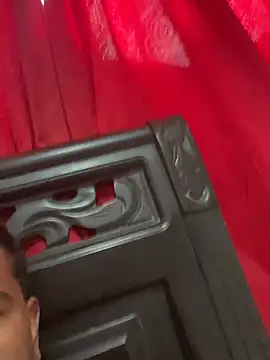 sebsshot18 online show from April 29, 2026, 6:14 pm