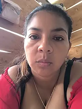 Tamaraxxx hot online show from May 16, 2026, 9:03 pm