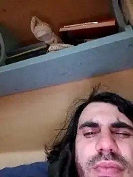 sangreal1996 online show from April 19, 2026, 1:06 am