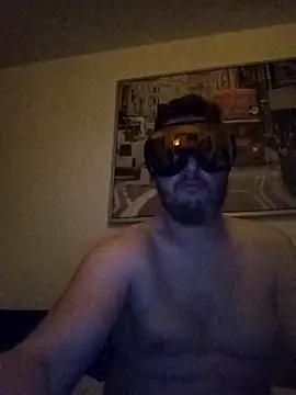 Samuel69l online show from April 28, 2026, 7:51 pm