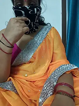 Snapshot of ishika_kol chatting on April 15, 2026, 9:37 am ishika kol online show from April 15, 2026, 9:37 am