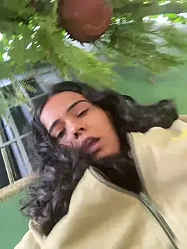 Snapshot of lafemagui chatting on May 31, 2026, 11:27 am lafemagui online show from May 31, 2026, 11:27 am