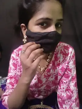 Snapshot of sexy_bhabhii chatting on May 28, 2026, 2:01 pm sexy bhabhii online show from May 28, 2026, 2:01 pm