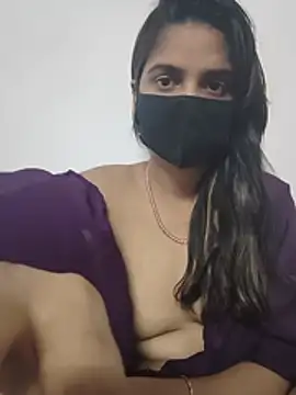Snapshot of sexy_bhabhii chatting on July 5, 2026, 5:31 pm sexy bhabhii online show from July 5, 2026, 5:31 pm