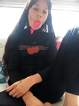 dulce loba online show from April 23, 2026, 7:48 pm