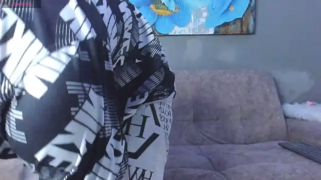 Snapshot of LeoVargasHot chatting on April 12, 2026, 9:18 pm LeoVargasHot online show from April 12, 2026, 9:18 pm