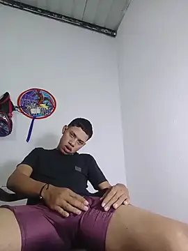 curious straight guy online show from April 16, 2026, 2:23 am