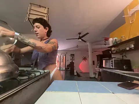 evil-lolitaxxx online show from April 21, 2026, 5:19 pm