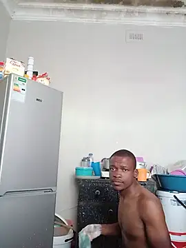 Snapshot of Themba0122 chatting on May 15, 2026, 5:27 am Themba0122 online show from May 15, 2026, 5:27 am