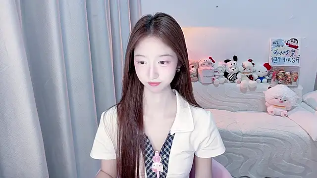 lucky-tt online show from July 17, 2026, 11:35 pm