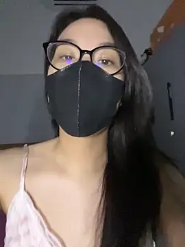 Snapshot of ZzyzyZ-009 chatting on June 18, 2026, 2:32 am ZzyzyZ-009 online show from June 18, 2026, 2:32 am